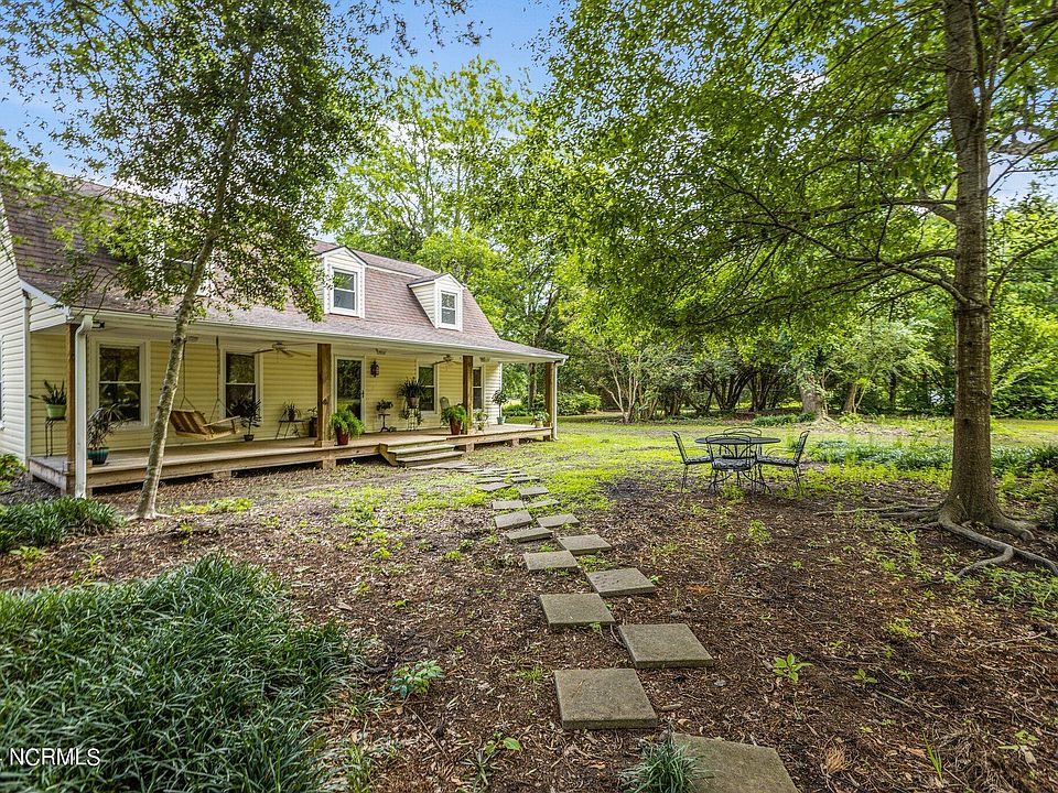 3372 Nc Hwy 33, Chocowinity, NC 27817 Zillow