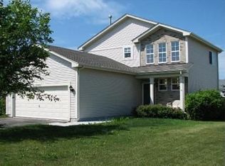 1749 S Fallbrook Dr, Round Lake, IL 60073