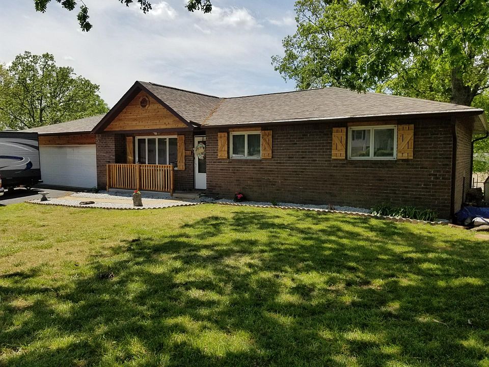 1st image of 2701 Paula Dr