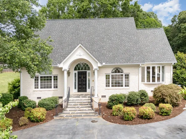 600 Driftwood Drive, Gibsonville, NC 27249