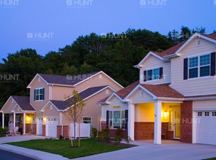 71 Ent Rd, Hanscom Afb, MA 01731