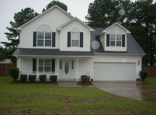32 Honeybee Cir, Sanford, NC 27332