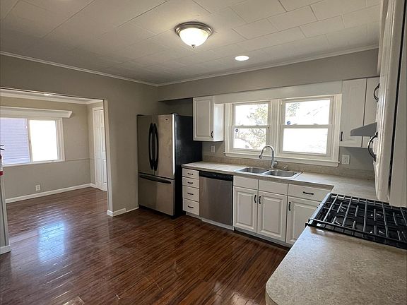 4th image of 531 Fischer Blvd