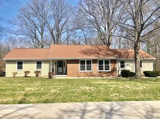 832 Edgemoor Rd, Terre Haute, IN 47802