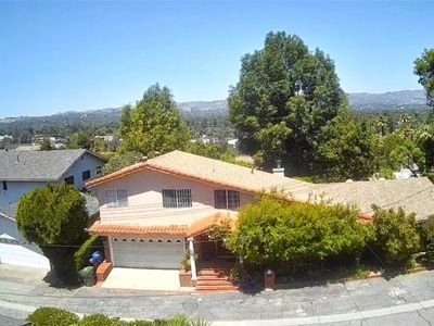 22633 Crespi St, Woodland Hills, CA, 91364