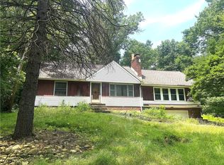 5194 Black Rd, Brecksville, OH 44141