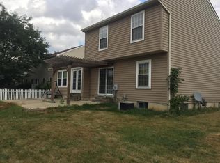 2233 Clacton Ct, Hilliard, OH 43026