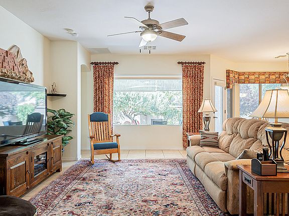 4th image of 759 W Camino Del Rosal