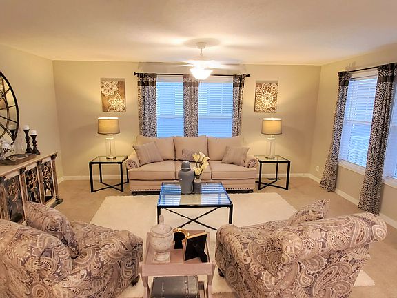 5th image of 1590 Dover Dr #Ycpjw5