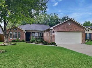 11907 Santa Fe Trl, Santa Fe, TX 77510