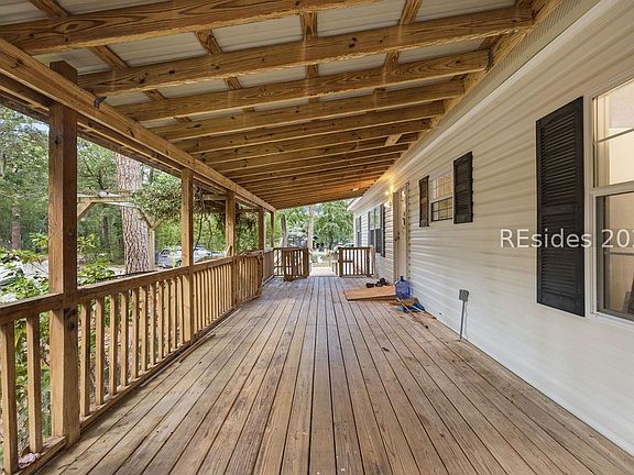 5th image of 21 Sandstone Cir
