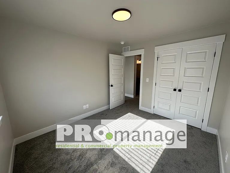 1385 Remington Trl — Photo 18