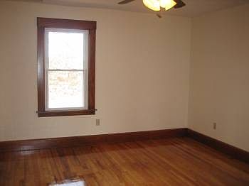 3rd image of 61 Elmwood St