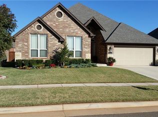 6113 NW 151st St, Edmond, OK 73013