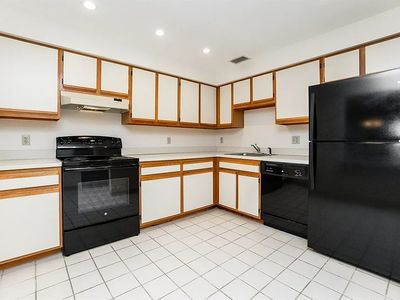382 Ocean Ave, Revere, MA, 02151