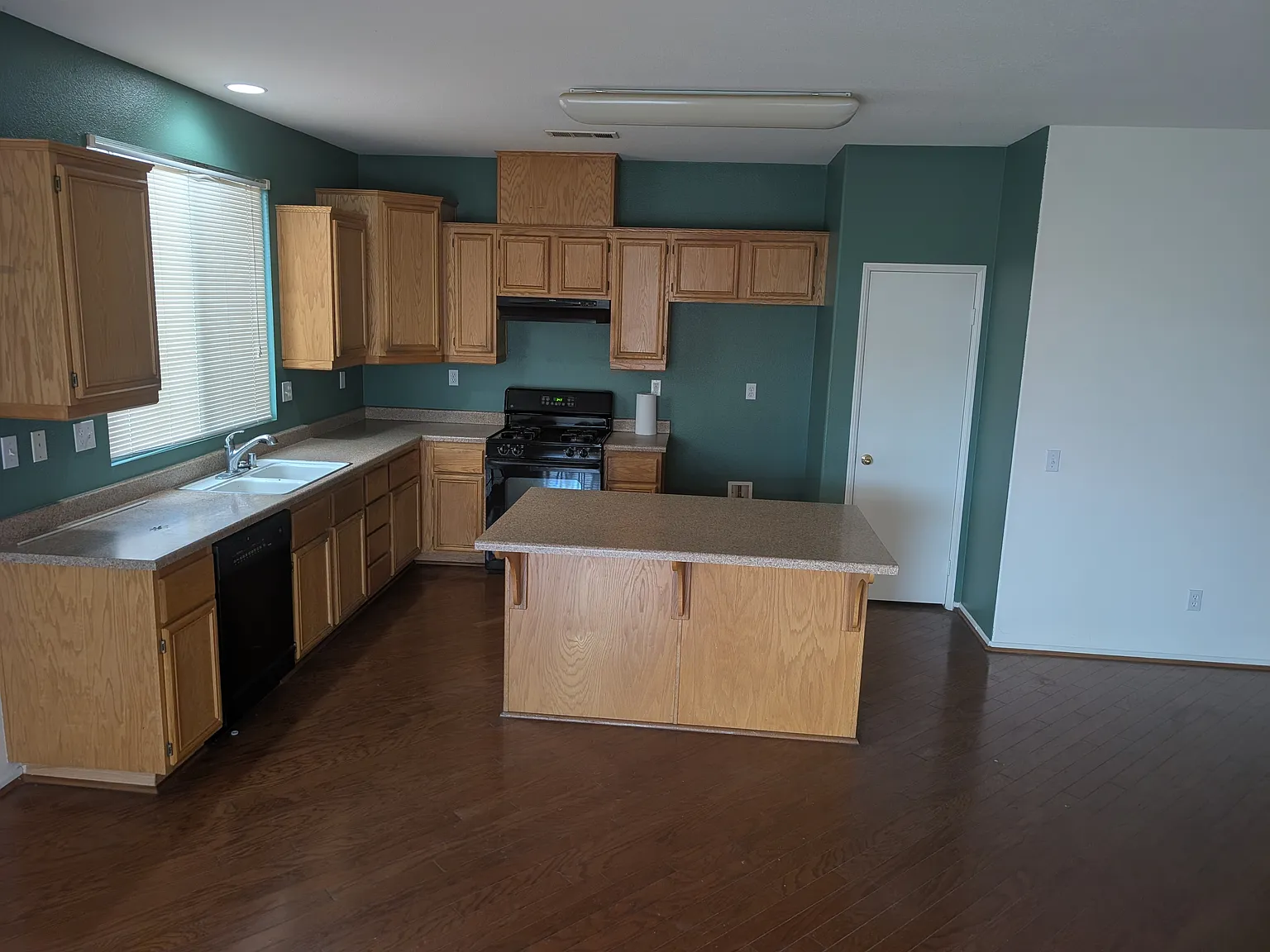 14280 Tortoise Pl — Photo 2