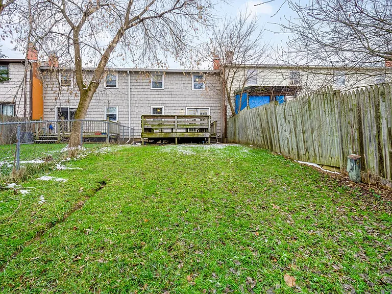 5492 Trastevere Rd — Photo 16