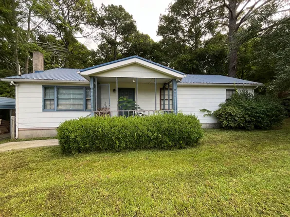 3367 Chatsworth Rd SE, Dalton, GA 30721