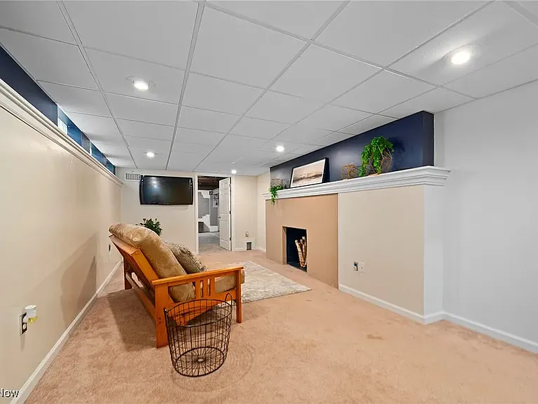 5912 Echodell Ave NW — Photo 10