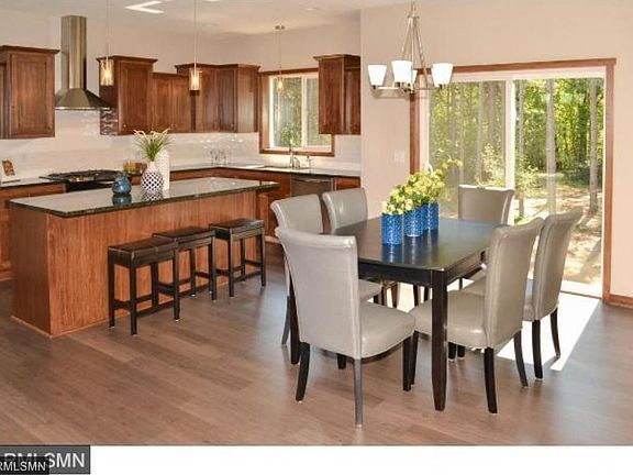 5th image of 7990 233rd Ln NE