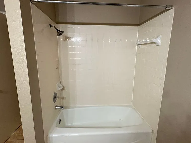 2902 Sabinal Trl — Photo 17