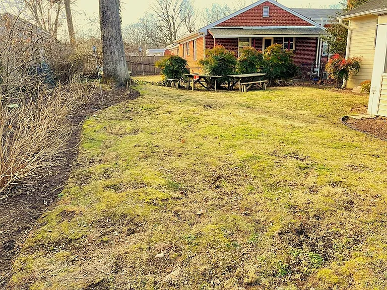 115 Whitmoor Ter — Photo 14