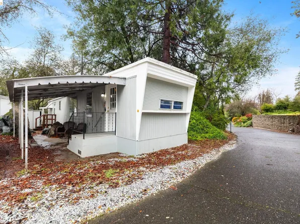 22216 Parrotts Ferry Rd Space 13, Sonora, CA 95370