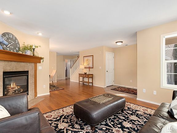 5th image of 33812 SE Odell St