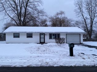 306 Idlewood Blvd, Baldwinsville, NY 13027