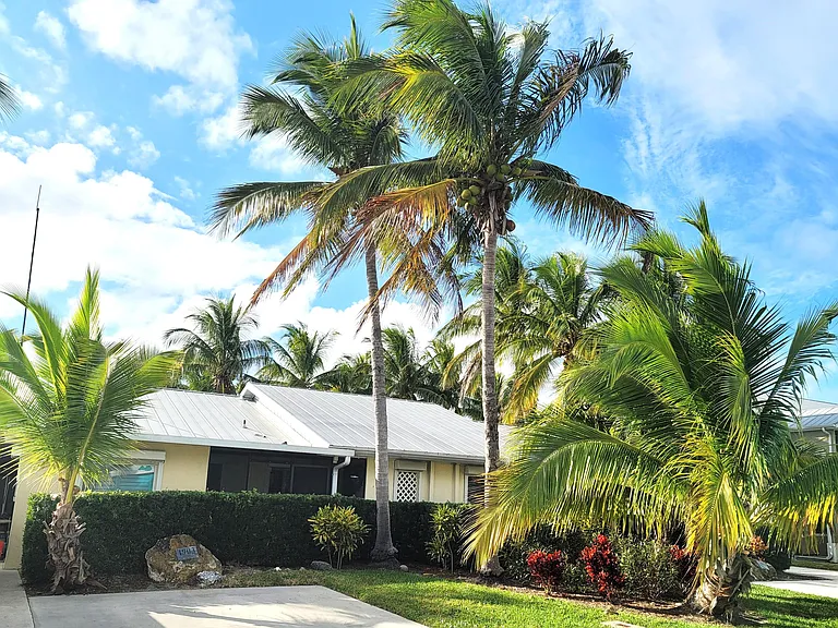 1903 Robalo Dr — Photo 14