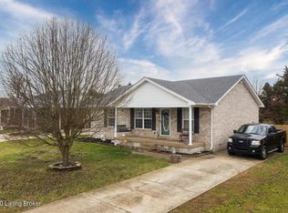 214 Drake Dr, Shepherdsville, KY 40165