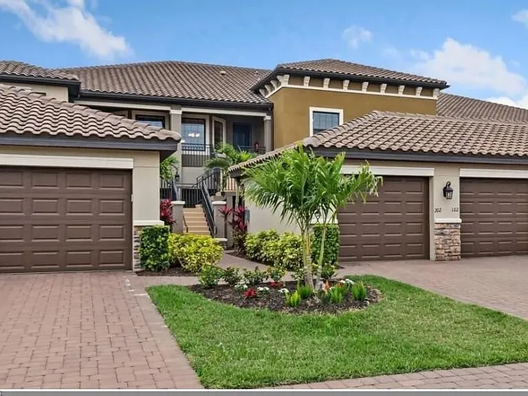 9394 Pocida Ct #202 — Photo 1