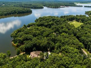 310 Camden Bay Lodge Rd, Camden, TN 38320