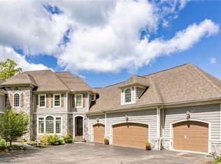 411 Sundance Trl, Webster, NY 14580