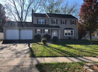 327 Alberts Way, Langhorne, PA 19047