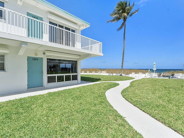 1470 S Ocean Blvd #901 — Photo 2