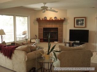 31 Falls Dr, Lake Ozark, MO 65049