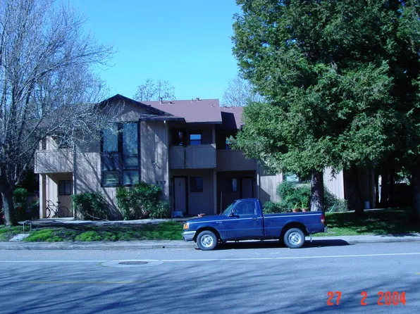 807 Adams St #A, Davis, CA 95616