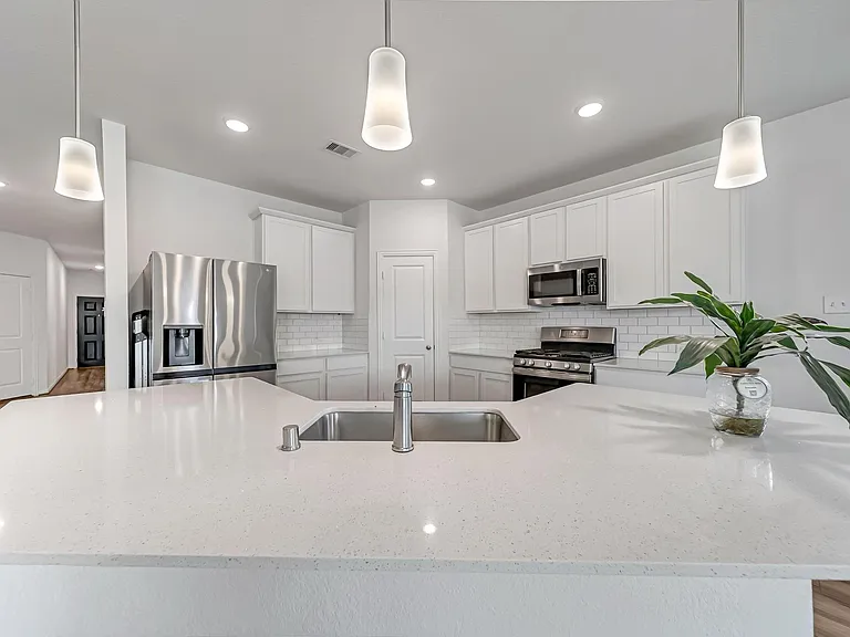 15250 White Moss Dr — Photo 6