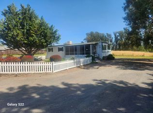 299 Palm Ave, Penngrove, CA 94951
