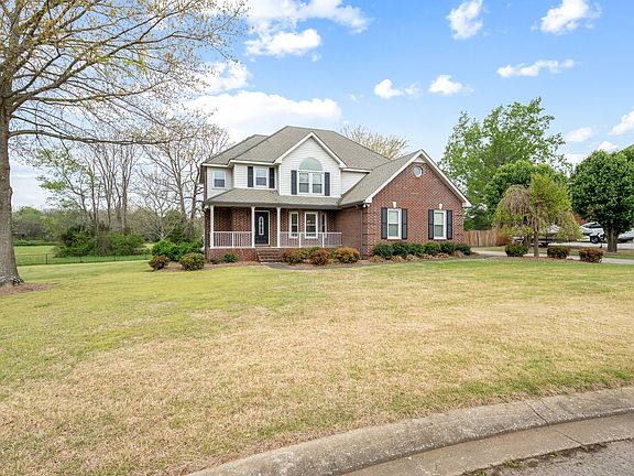 2nd image of 2507 Cornell Pl