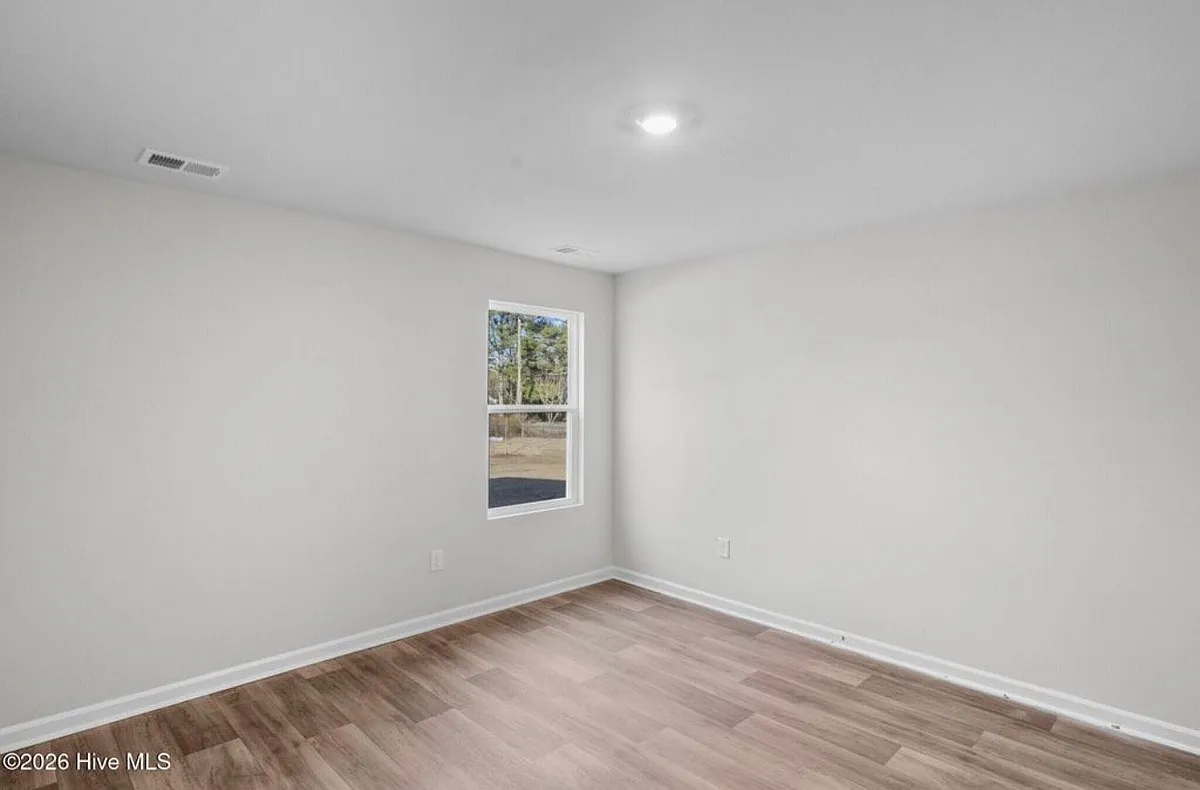 Building Photo - 1119 Cooper Hawk Ln SW