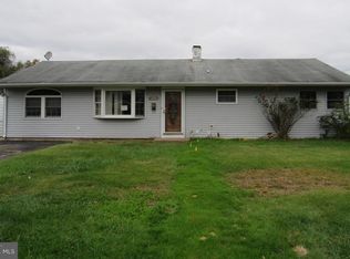 209 Yorkshire Rd, Fairless Hills, PA 19030