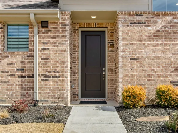 2613 Chablis Dr, Grand Prairie, TX 75054