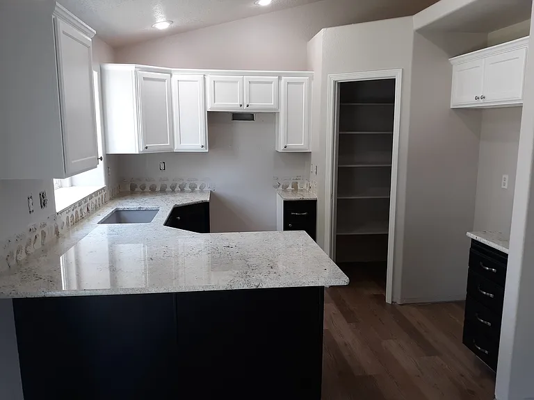 1024 N Principle Way — Photo 2