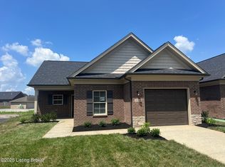10104 Deer Vista Dr, Louisville, KY 40291