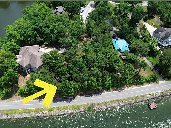 4th image of 27 Riverton Riviera #Ii