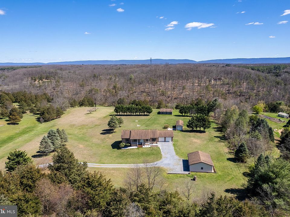 1st image of 208 Sorrel Ln