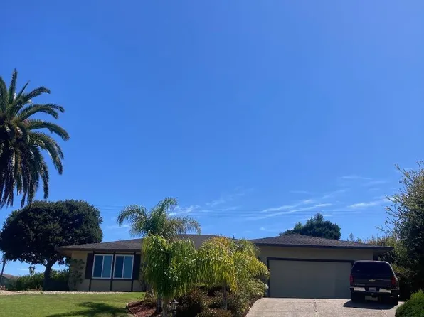 9801 Clover Trl, Salinas, CA 93907