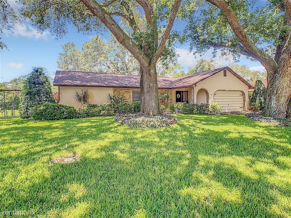 1st image of 512R Ponderosa Dr
